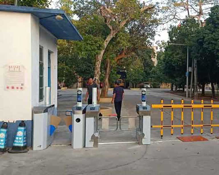 廣東省湛江市雷州市奮勇經(jīng)開(kāi)區(qū)公安分局